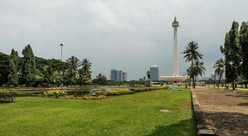 The Grand Palace Resident Jakarta Eksteriør billede