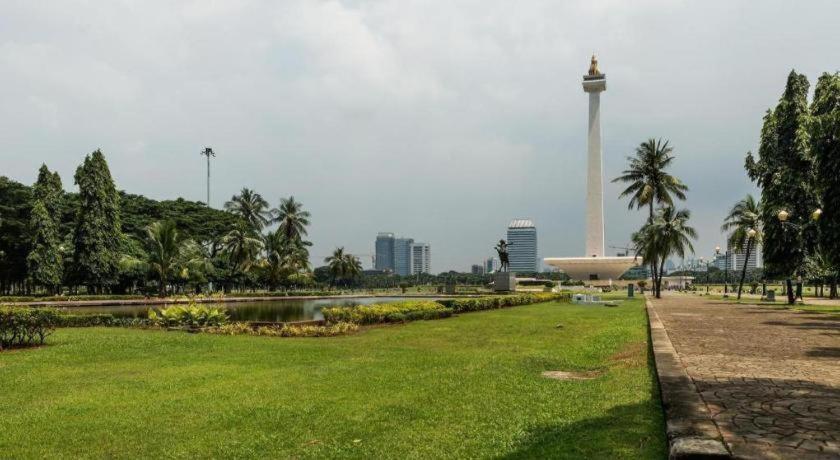 The Grand Palace Resident Jakarta Eksteriør billede